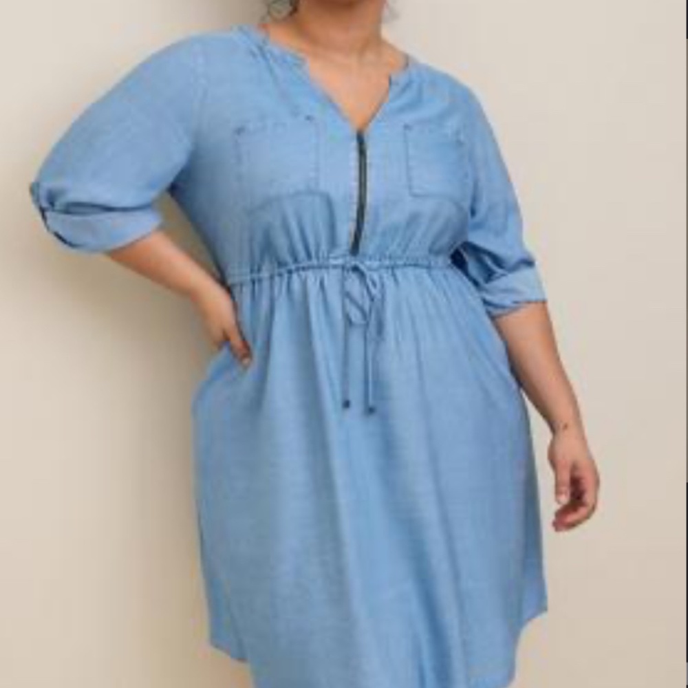 Torrid Women Dress Size 18 Blue Chambray Zip Front Tie Waist Roll Tab Woven Soft